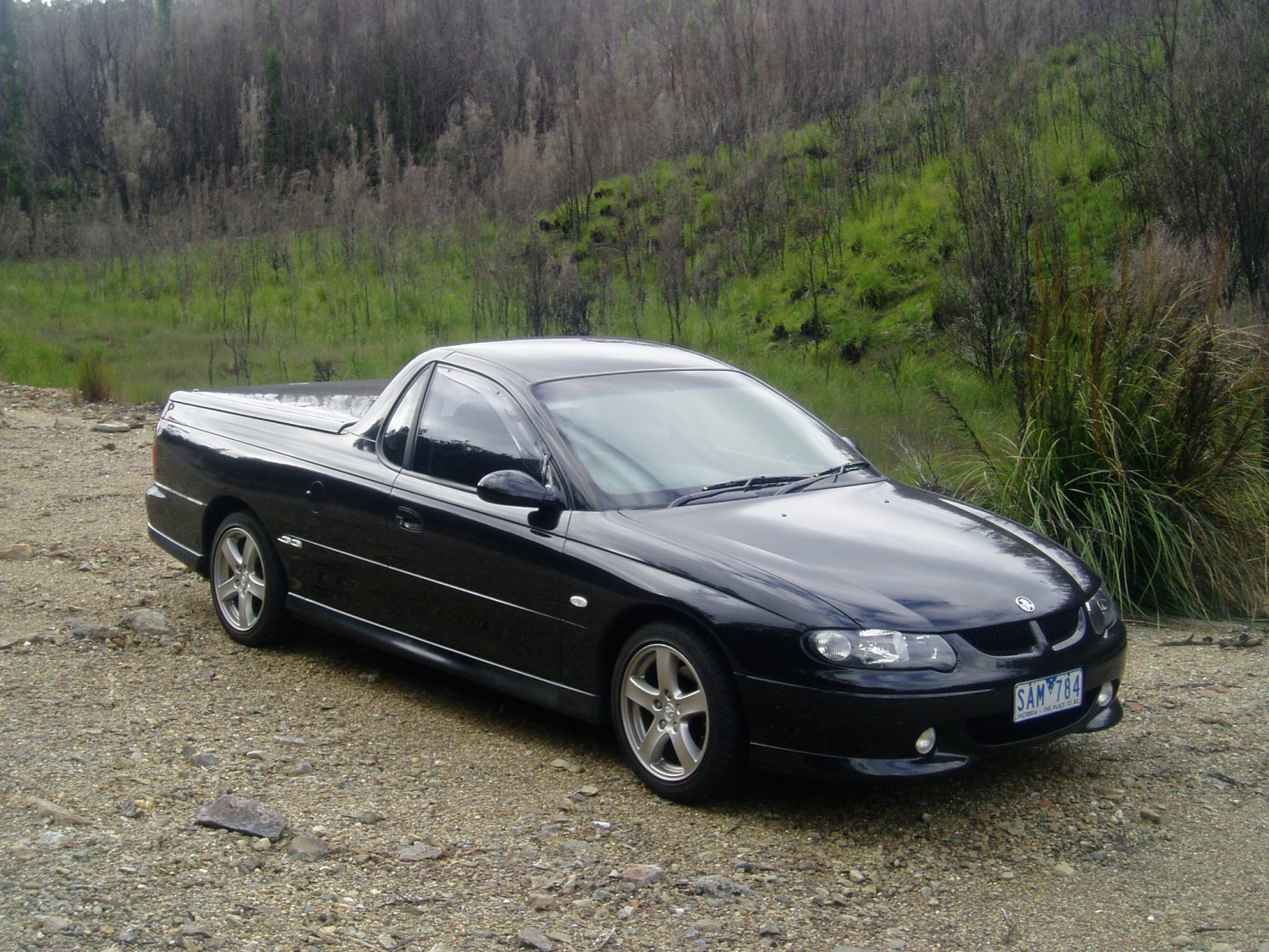 2001 Holden COMMODORE