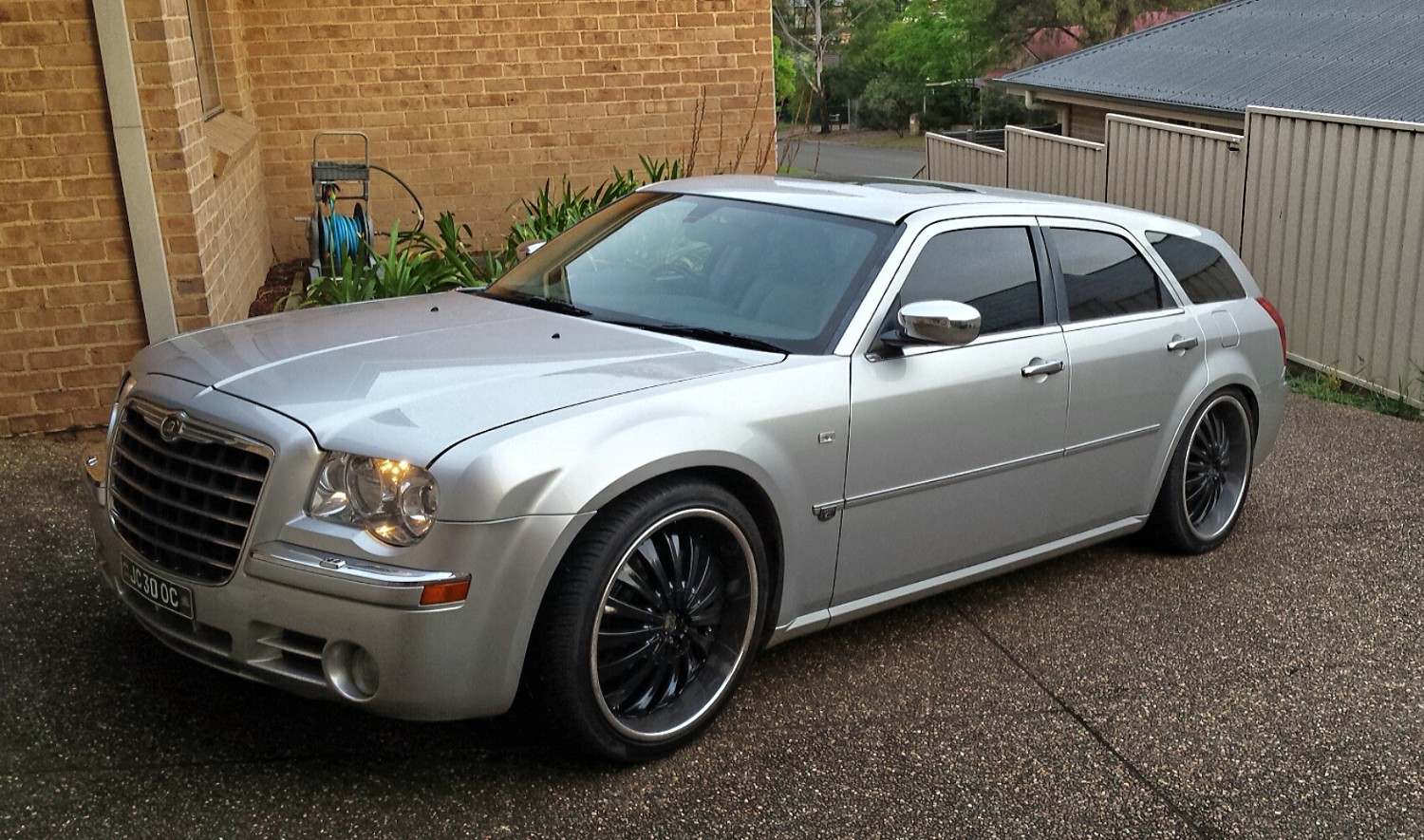 Chrysler 300c 5 7