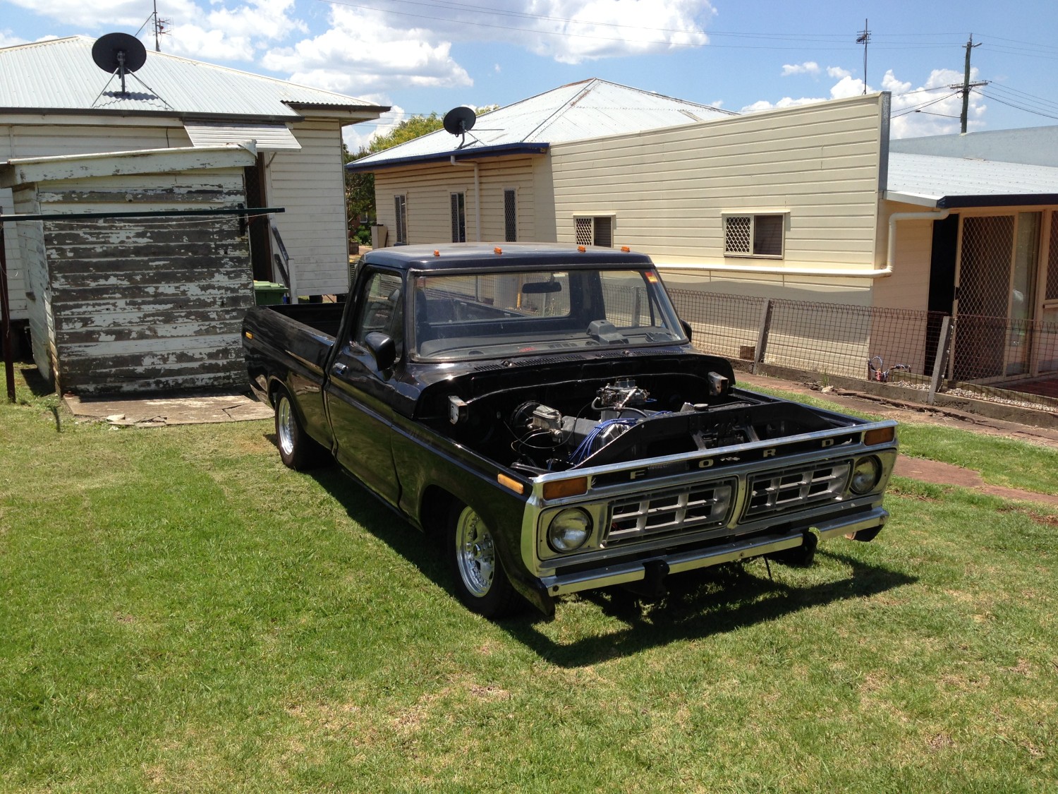 1977 F Truck 77 f100 - Johnmoore - Shannons Club