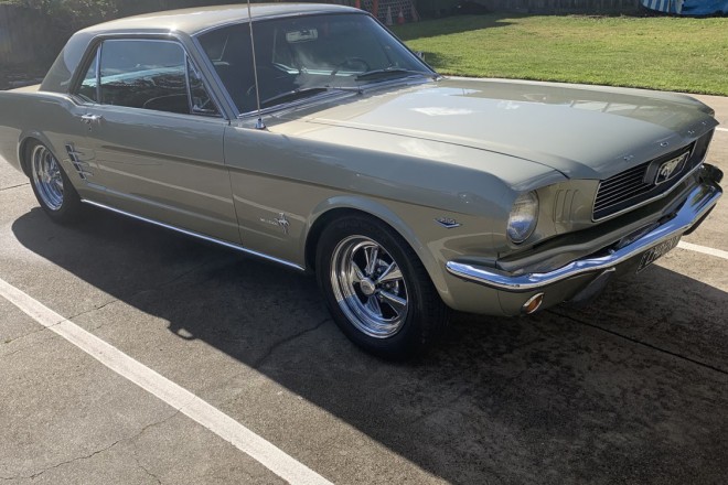 1972 Holden HQ Kingswood