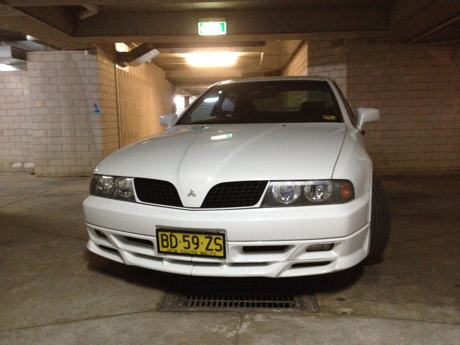 2002 Mitsubishi Magna VR X Patrick62 Shannons Club