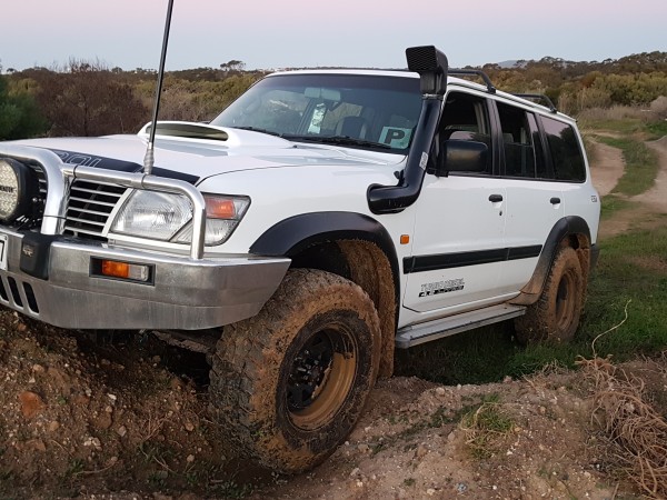 2000 Nissan PATROL ST (4x4) - KyeRobinson521 - Shannons Club