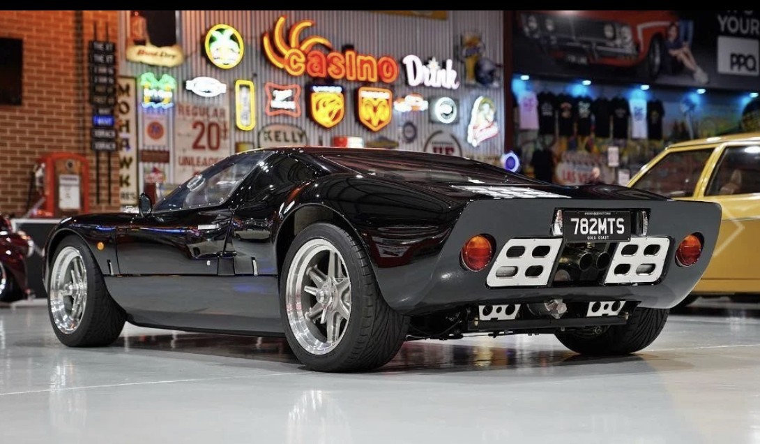 2011 Ford GT 40 Roaring Forties