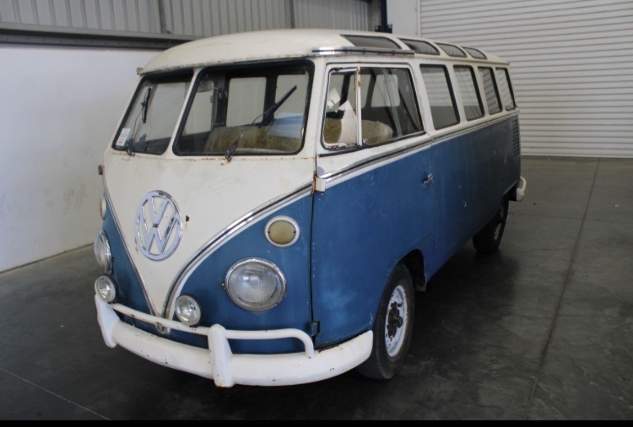 1968 Volkswagen Kombi 23 Window