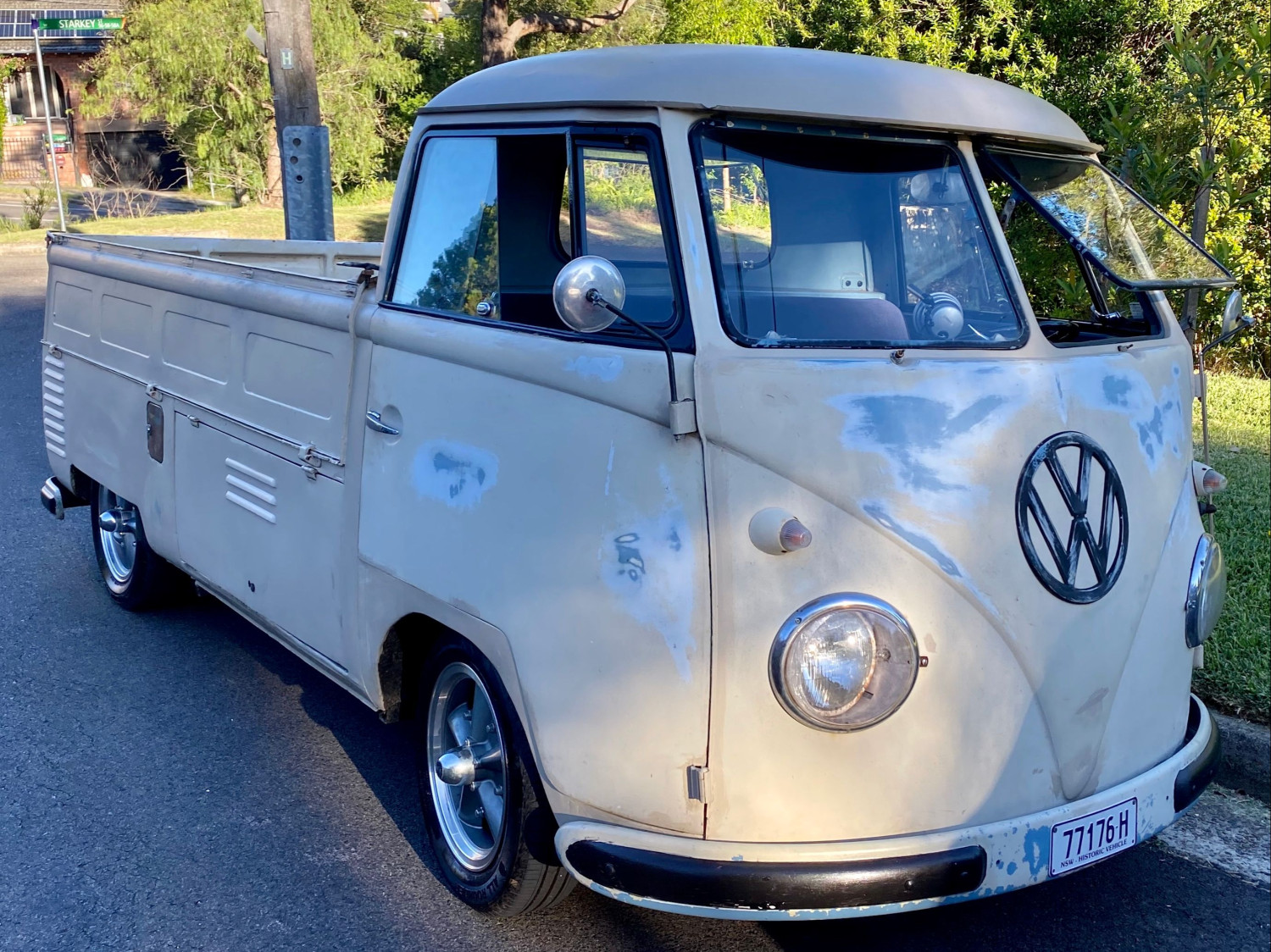 Volkswagen Kombi 1956 Volkswagen KOMBI - greggudgeon - Shannons Club