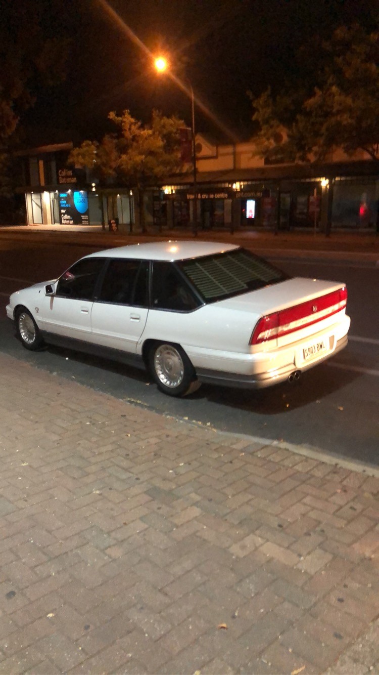 1998 Holden Vs Statesman Series III. ChenzPicariello Shannons Club