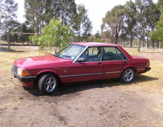 Ford fairmont ghia specifications