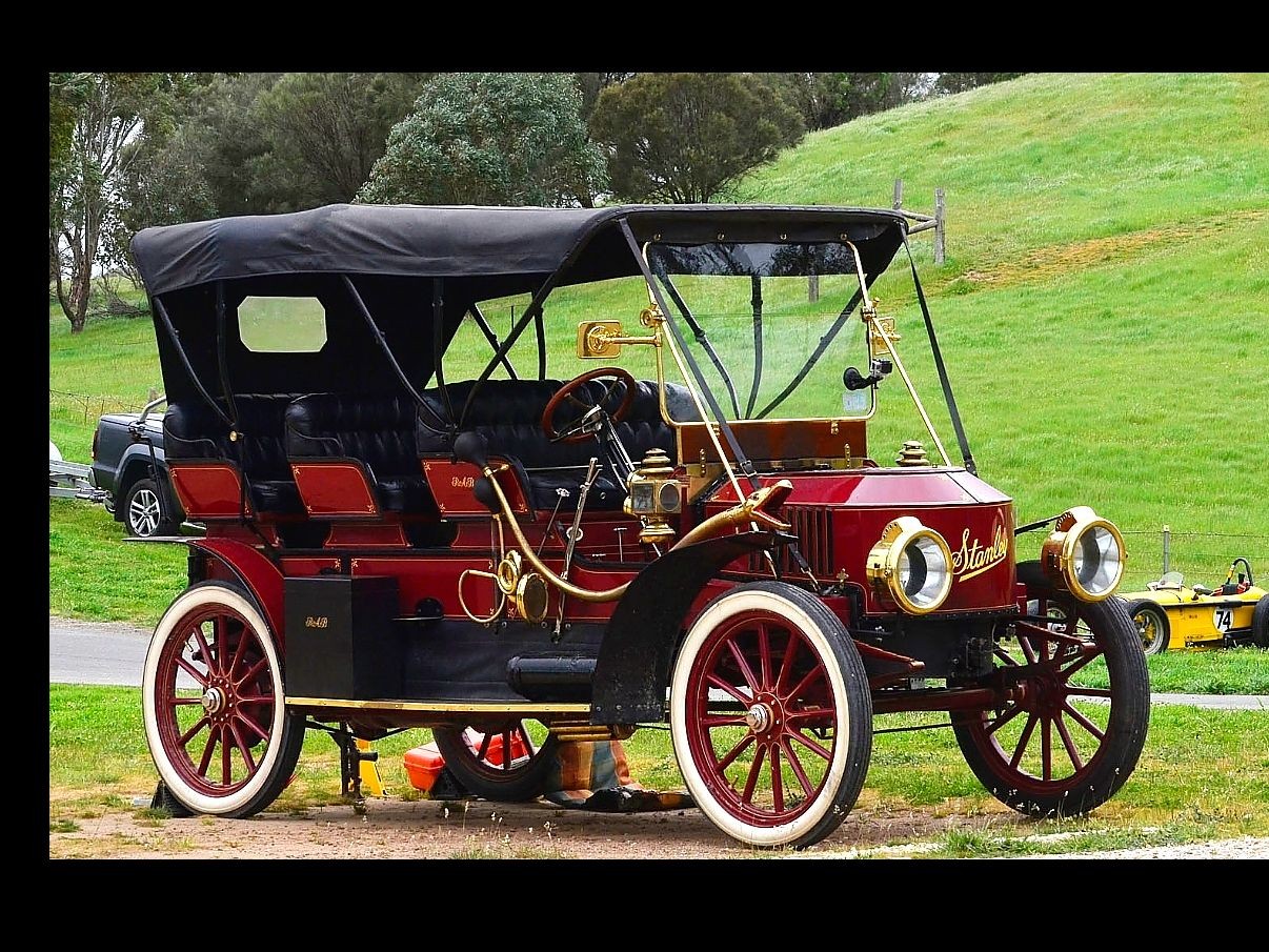 1909 Stanley Steam Car Model Z Mountain Wagon