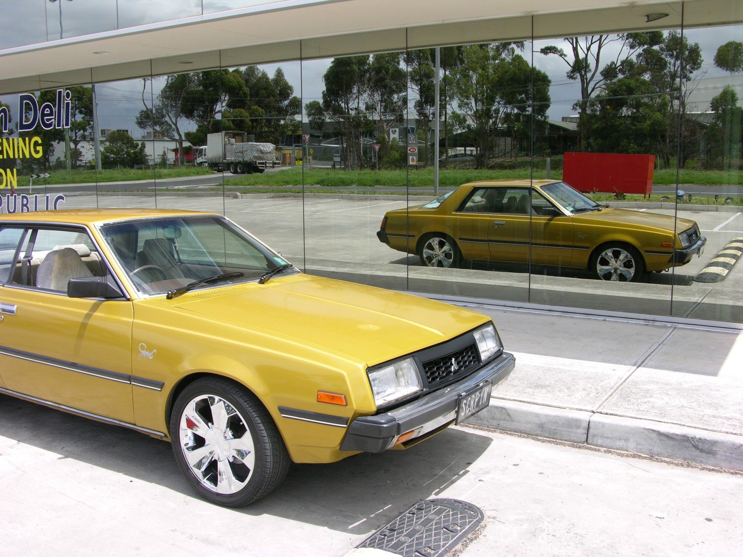 1983 Mitsubishi SCORPION