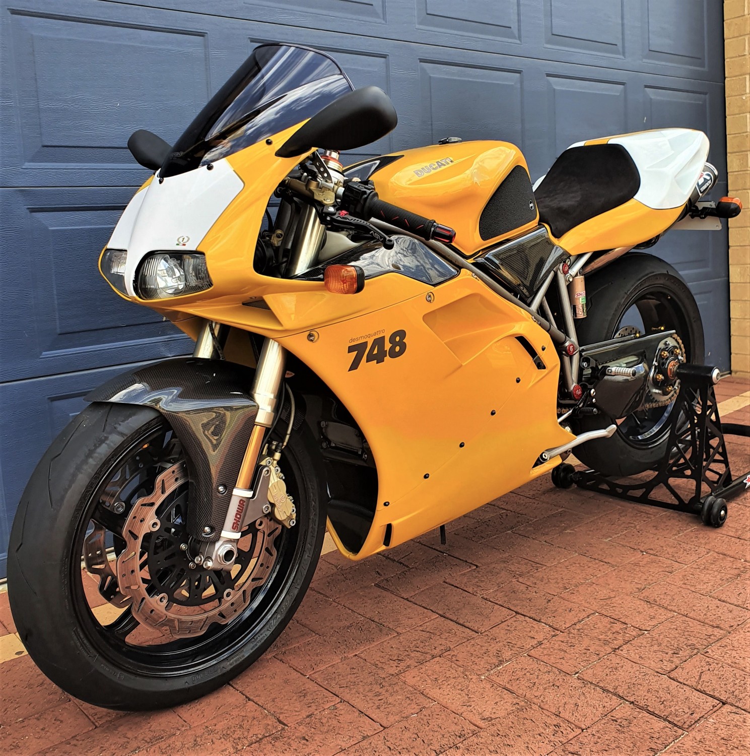 2000 Ducati 748R - Show & Shine - Shannons Club