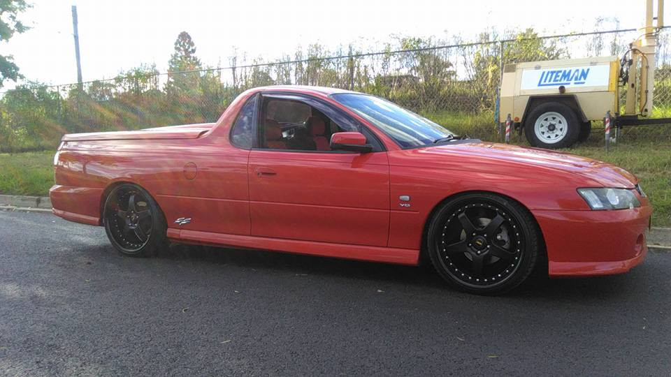 04 Commodore 2004 Holden COMMODORE SS - vyssv8ute - Shannons Club