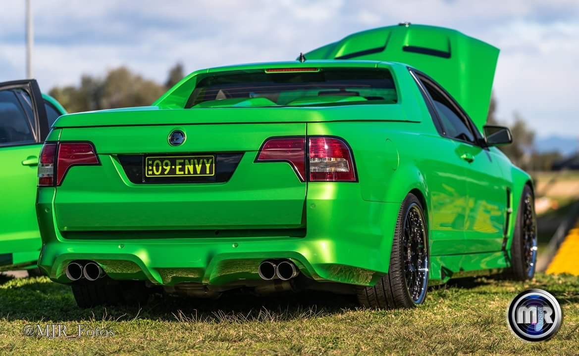 Holden Special Vehicles Maloo Shannons Club Online Show Shine