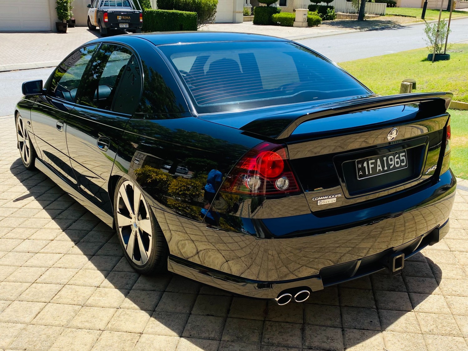 2004 Holden VZ Commodore SV8 HBD Lubr90 Shannons Club