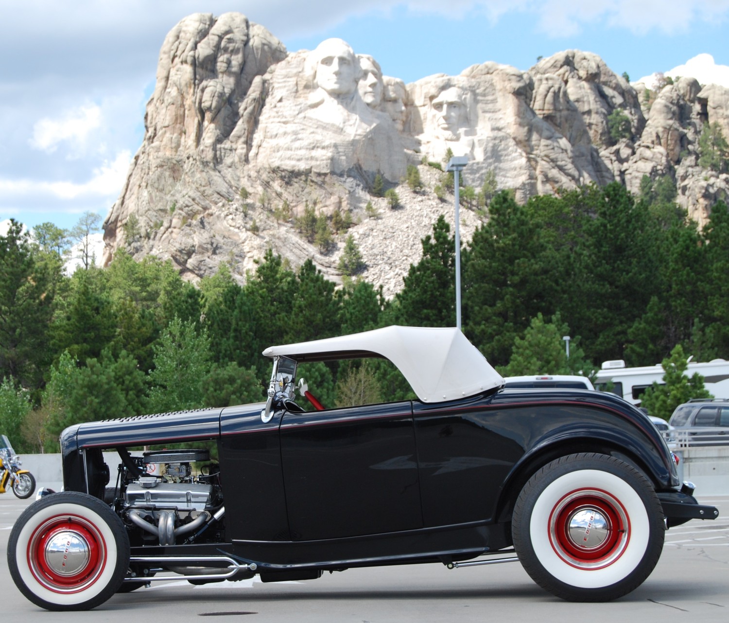 1932 Ford Roadster - USA32 - Shannons Club