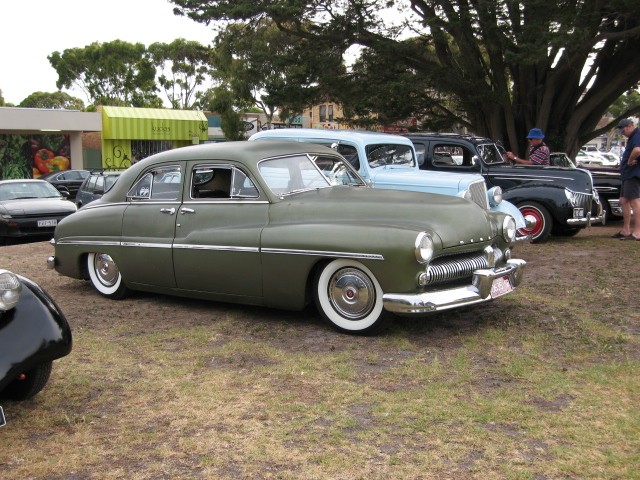 1949 Mercury Sport sedan