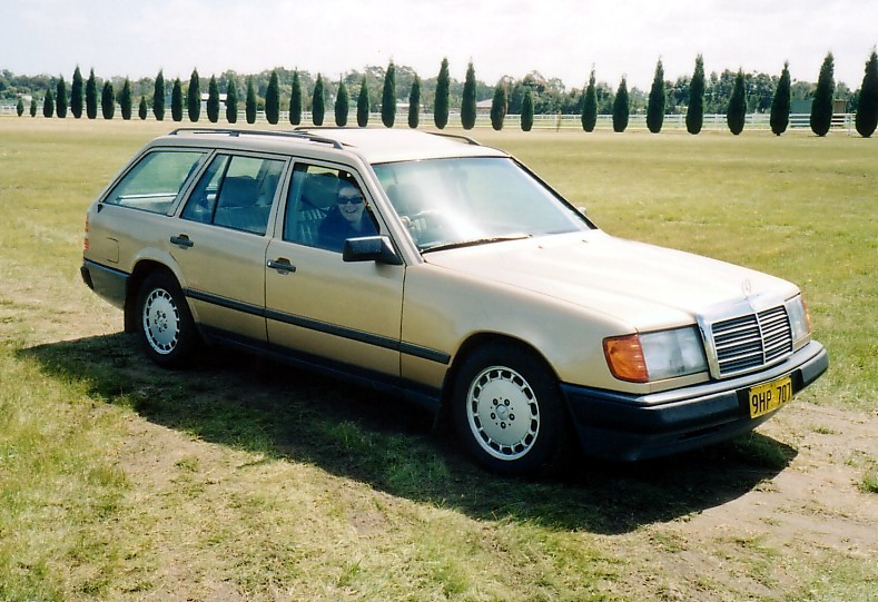 1986 Mercedes-Benz 230TE