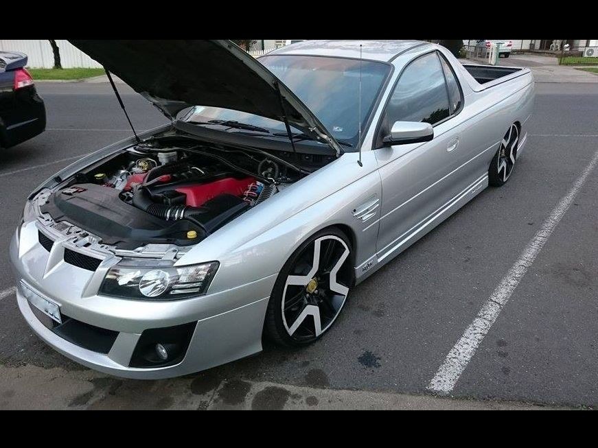 2004 Holden Special Vehicles Vz Maloo Croclady04 Shannons Club