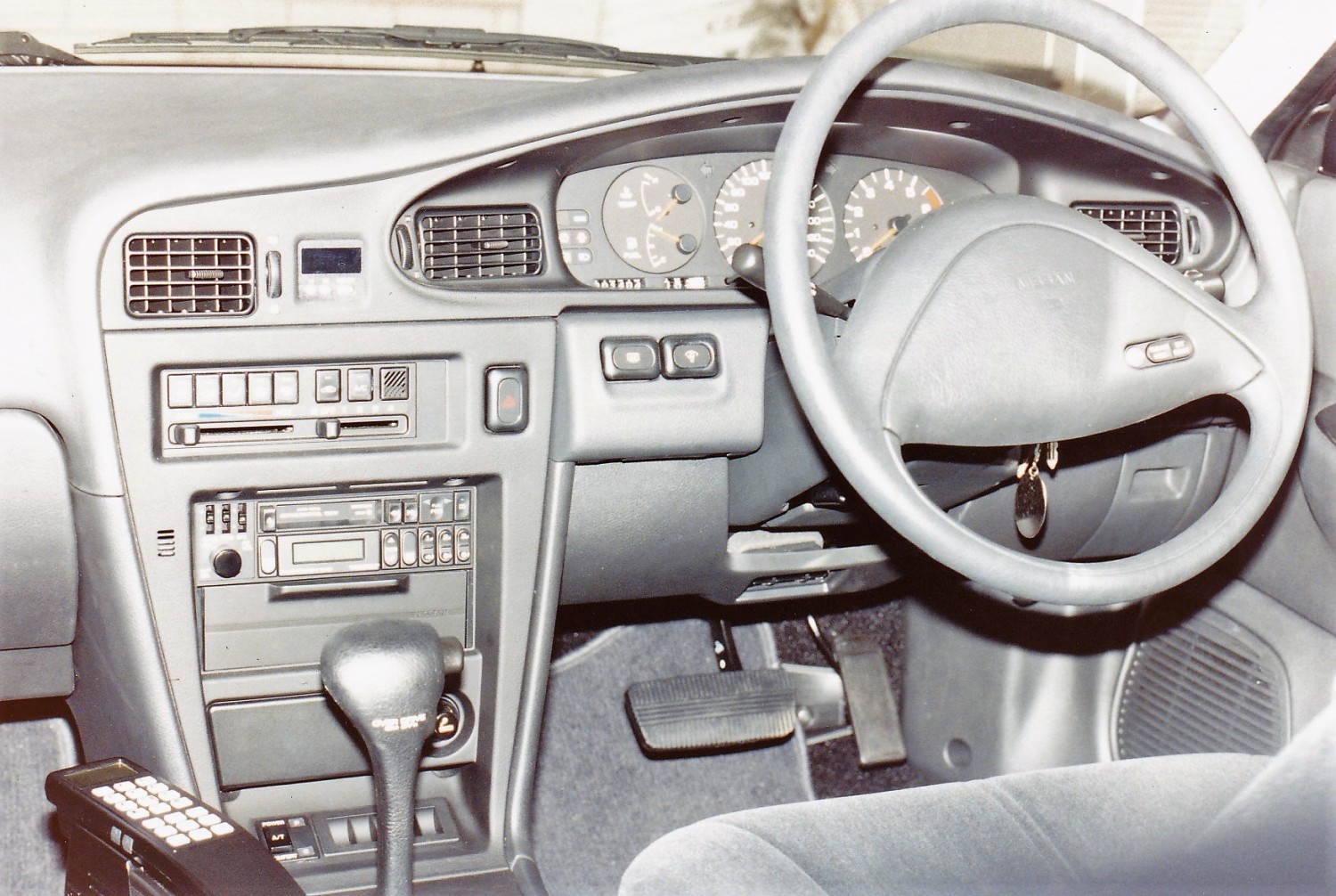 1990 Nissan MAXIMA M