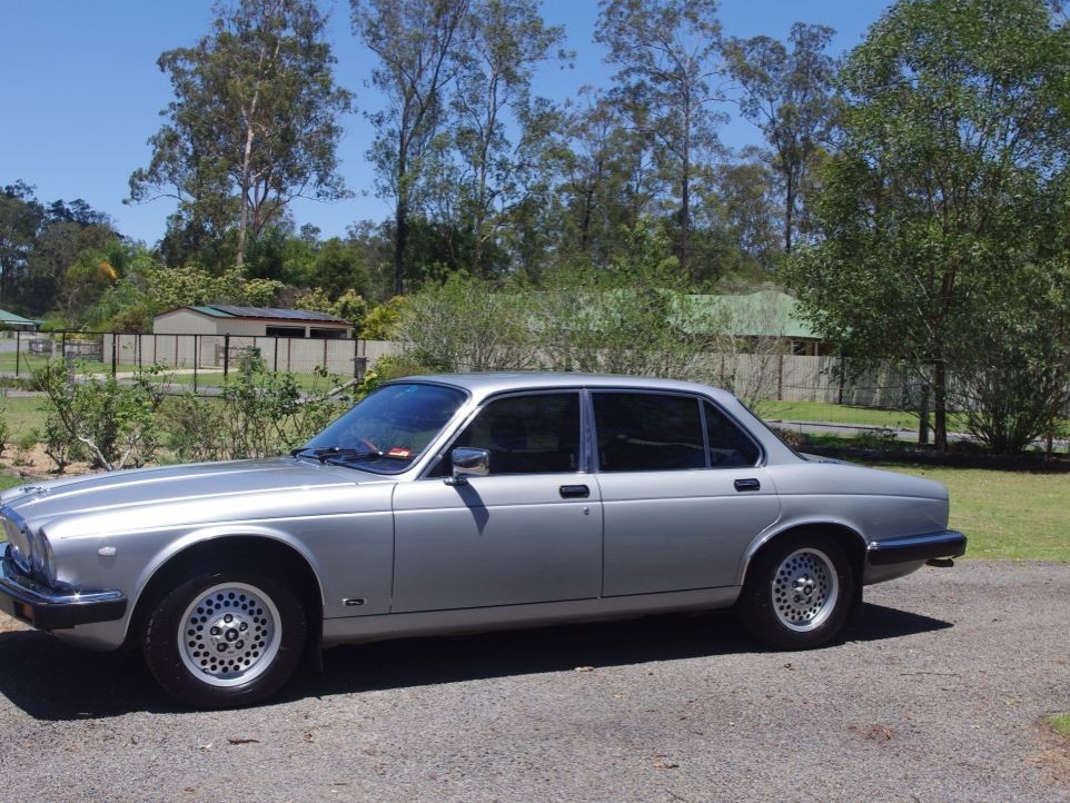1984 Jaguar XJ6 Series 3