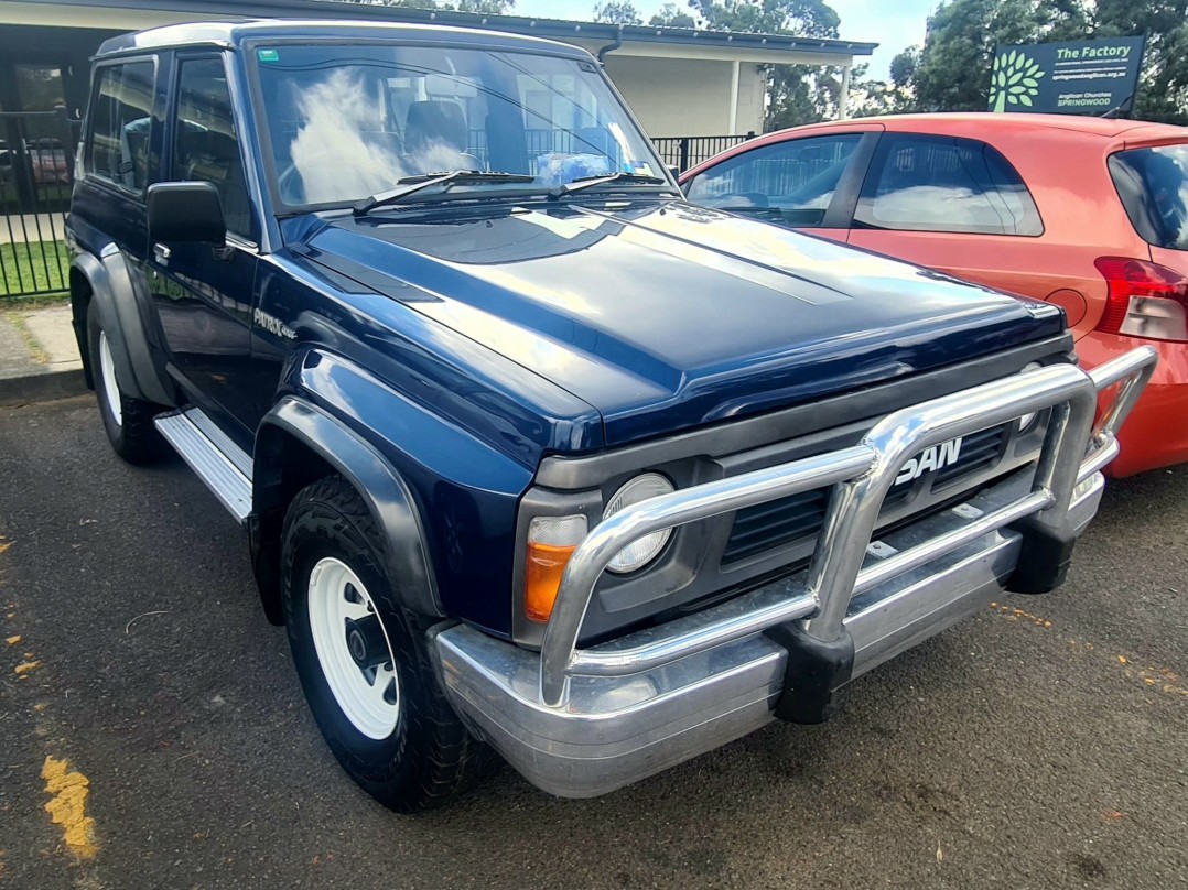 1988 Nissan PATROL ST (4x4)