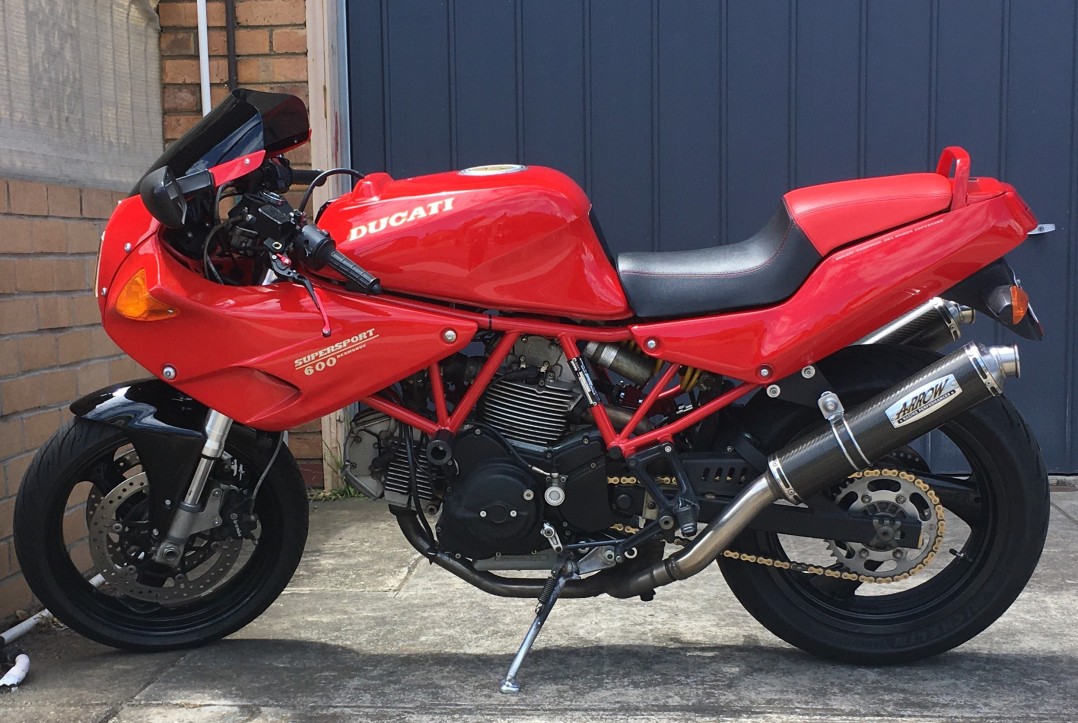 1994 Ducati 695 ss