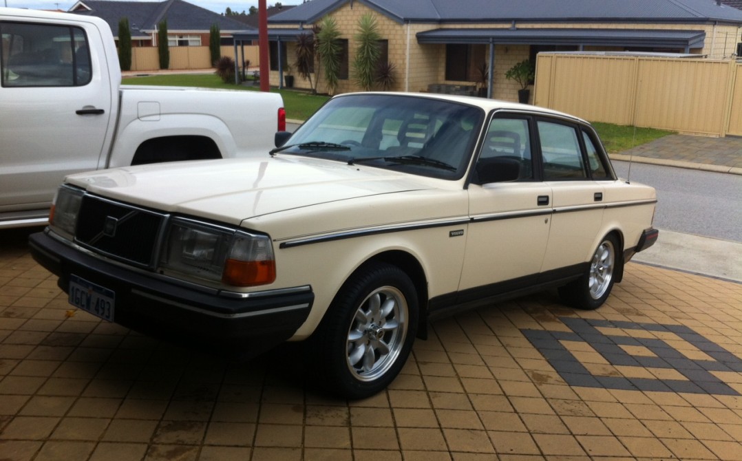 1987 Volvo 240 GL