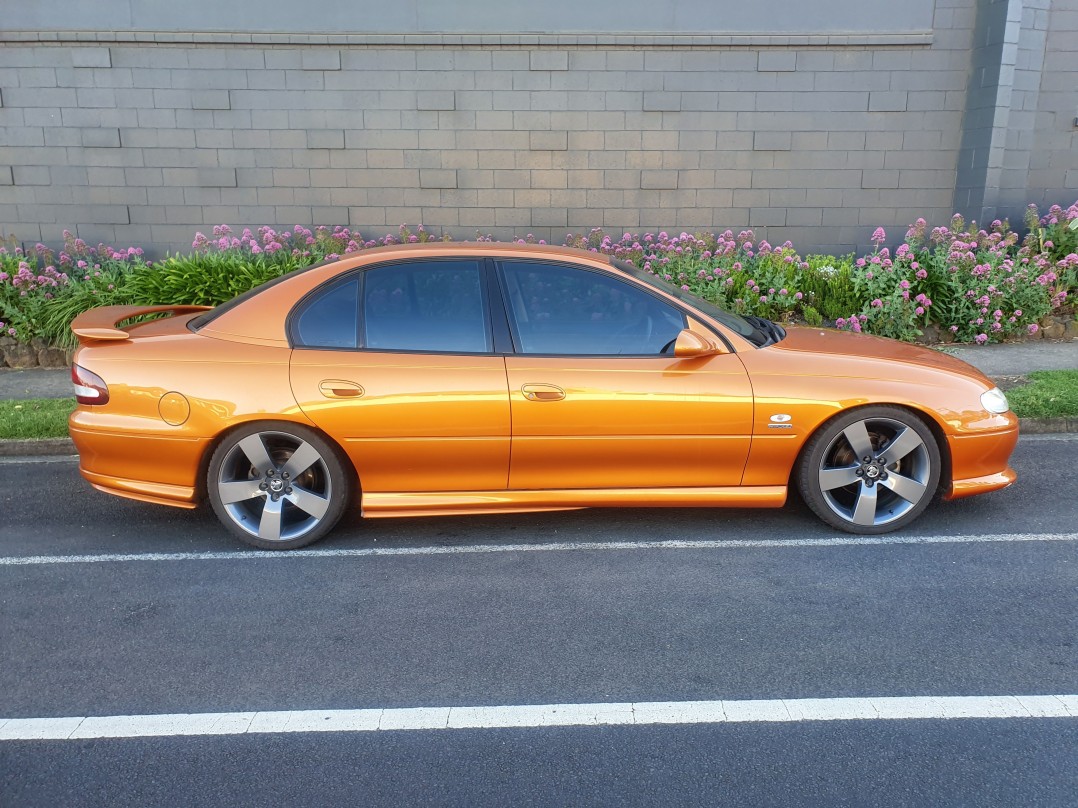 2000 Holden Series 2 VT SS Commodore