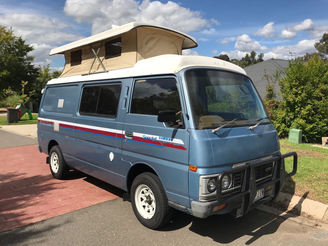 1986 Nissan URVAN (LWB)