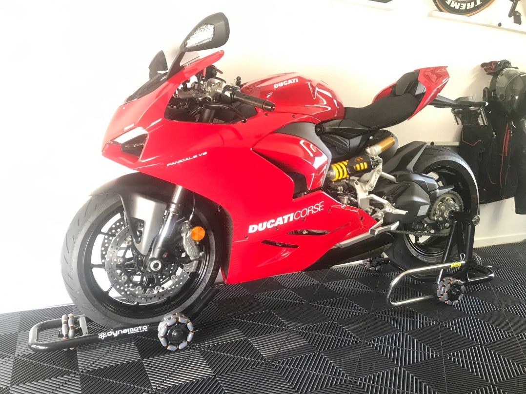 2021 Ducati V2