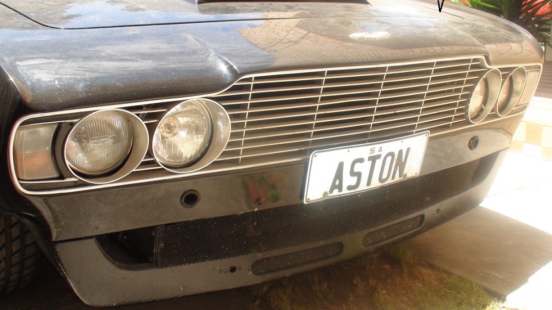 1971 Aston Martin DBSV8