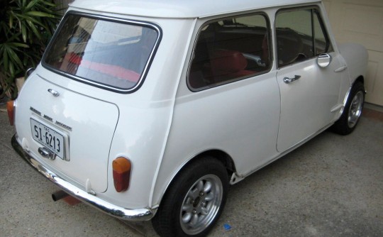 1968 Morris Mini Deluxe
