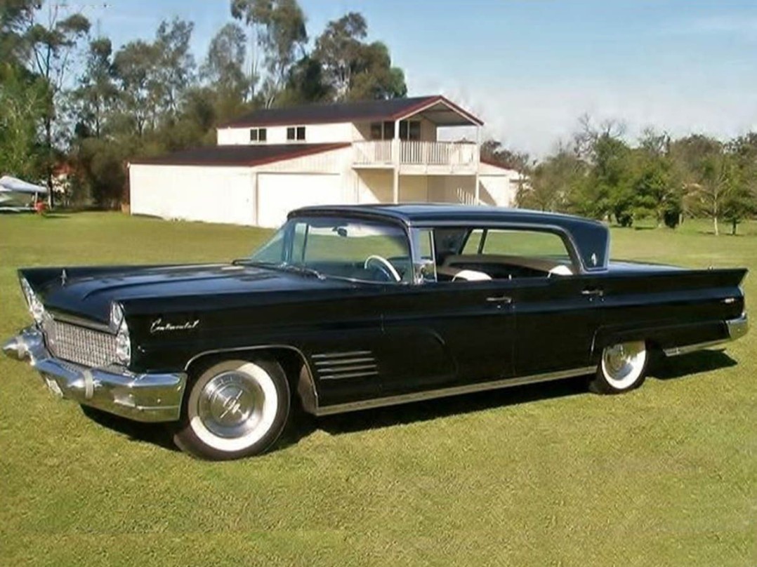 1960 Lincoln continental