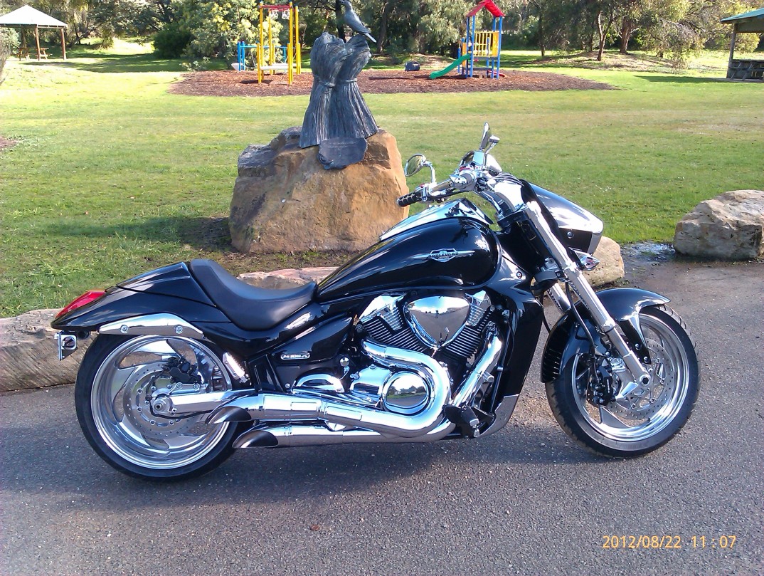 2006 Suzuki m109r boulevard