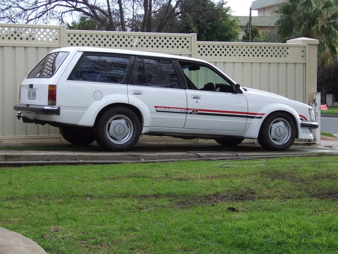 1983 Holden COMMODORE