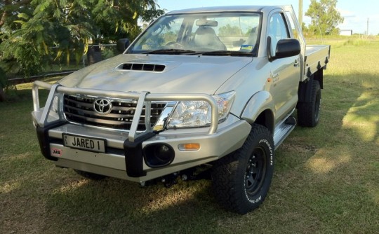 2012 Toyota HILUX (4x4)