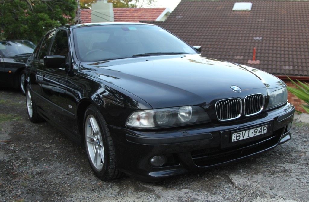 2000 BMW 540i SPORT