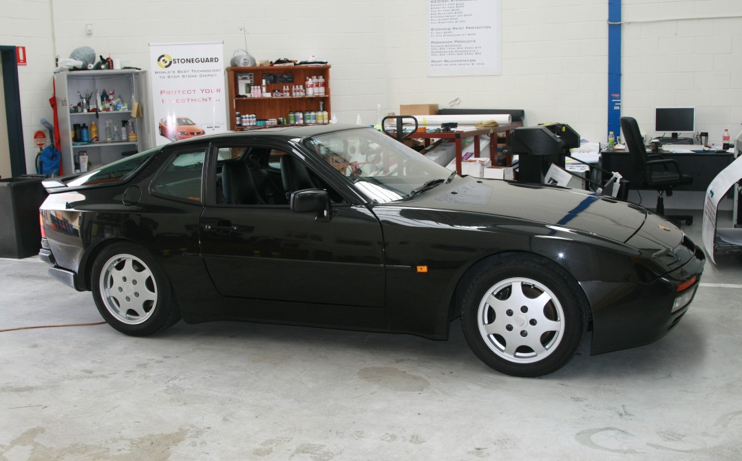 1990 Porsche 944 TURBO