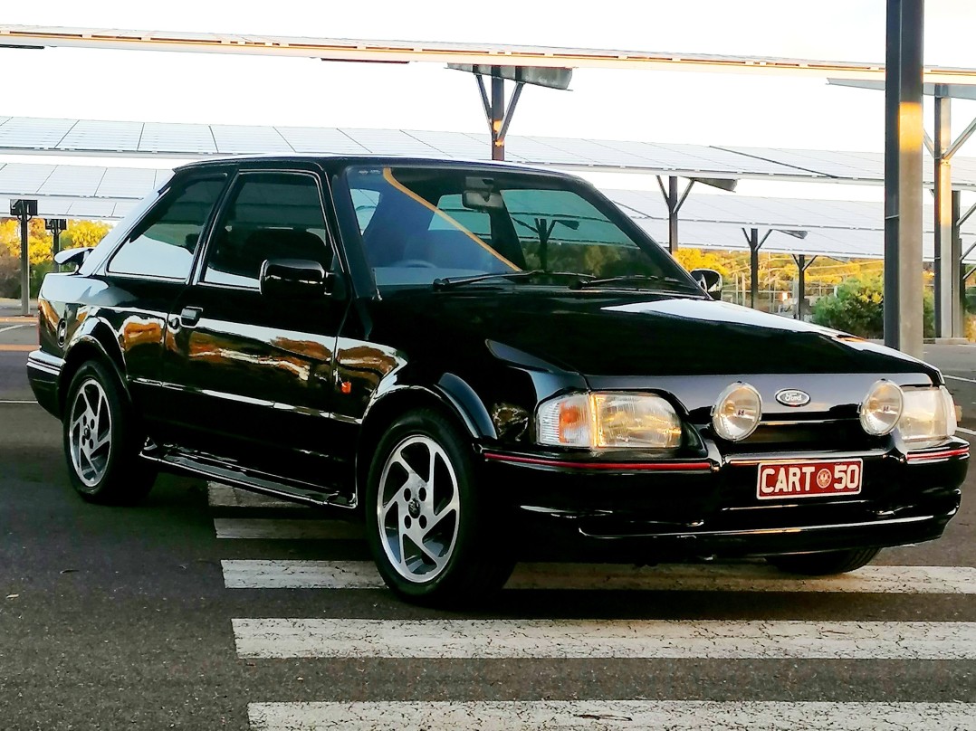 1989 Ford ESCORT XR3i