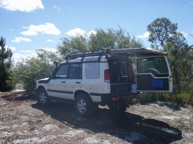 2000 Land Rover DISCOVERY ES Td5 (4x4)
