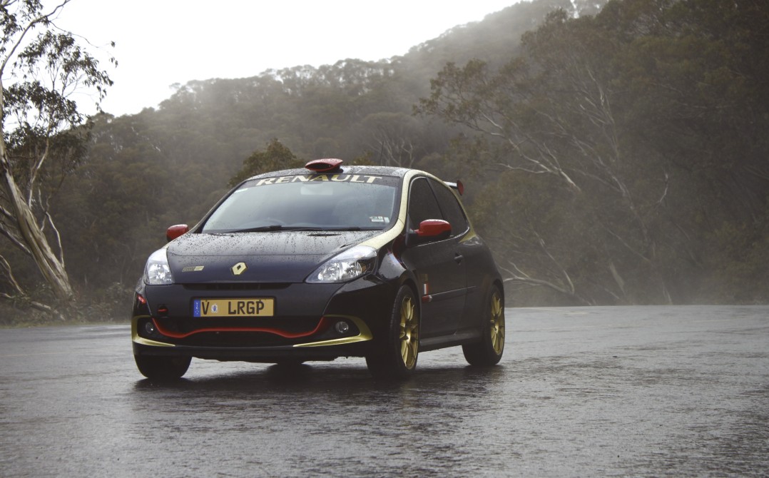 2010 Renault CLIO RENAULT SPORT 200 CUP TROPHEE LOTUS RENAULT GRAND PRIX LIMITED EDITION