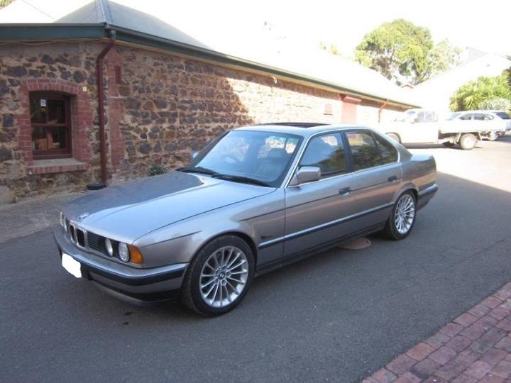 1988 BMW E34 525i
