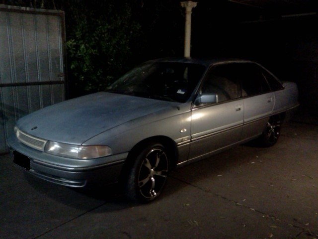 1993 Holden VP Calais