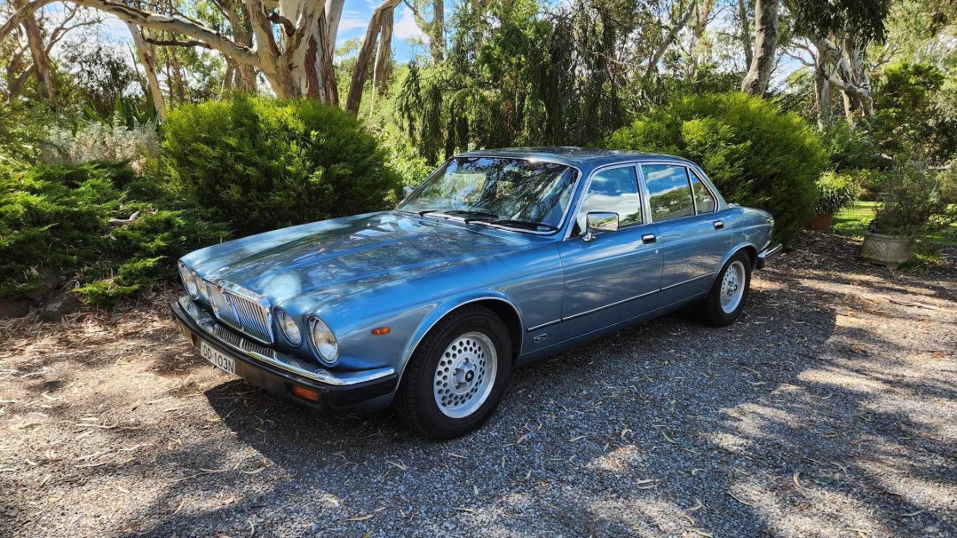 1984 Jaguar SOVEREIGN 4.2