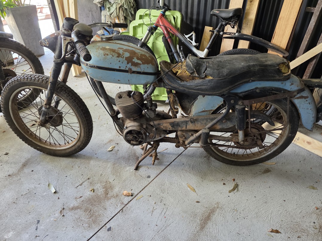1958 BSA Bantam Super