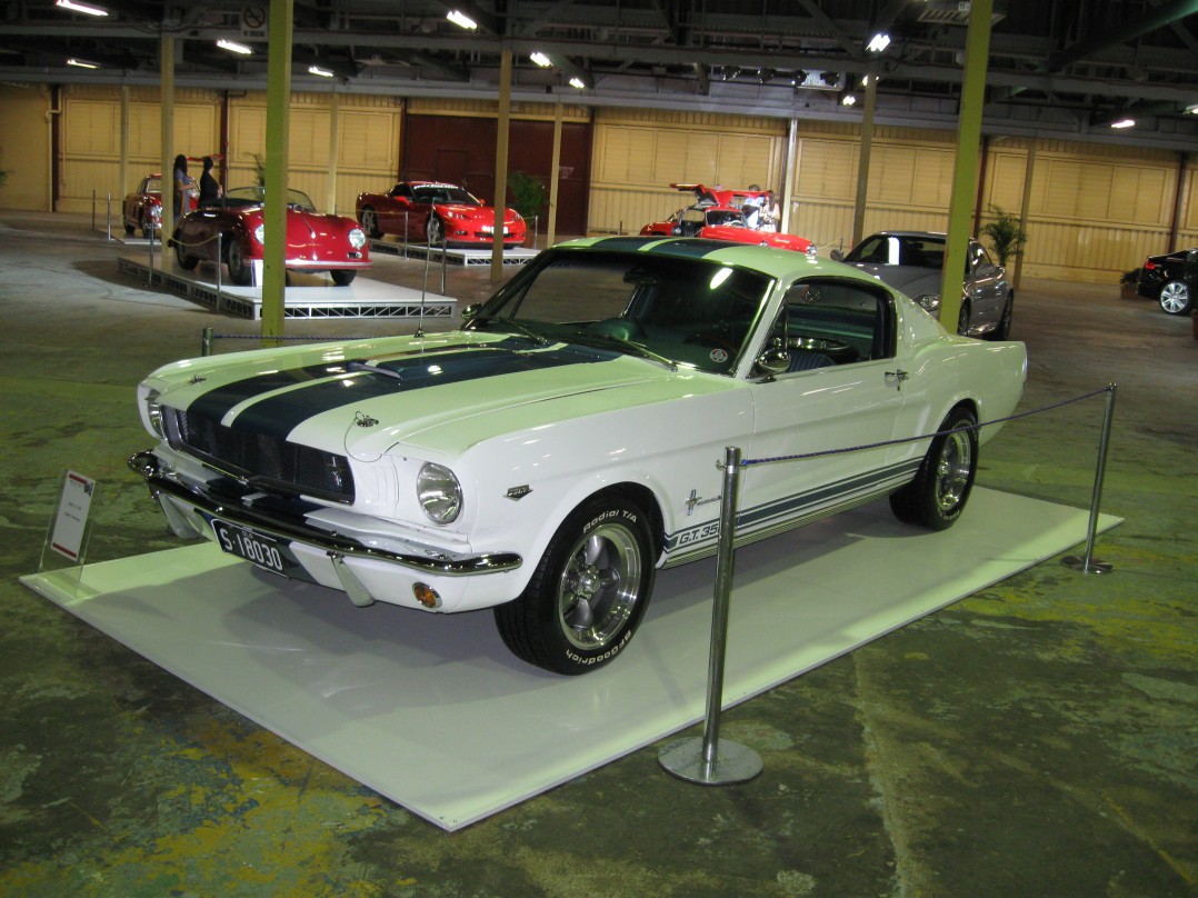 1965 Ford MUSTANG SHELBY GT 350 Replica