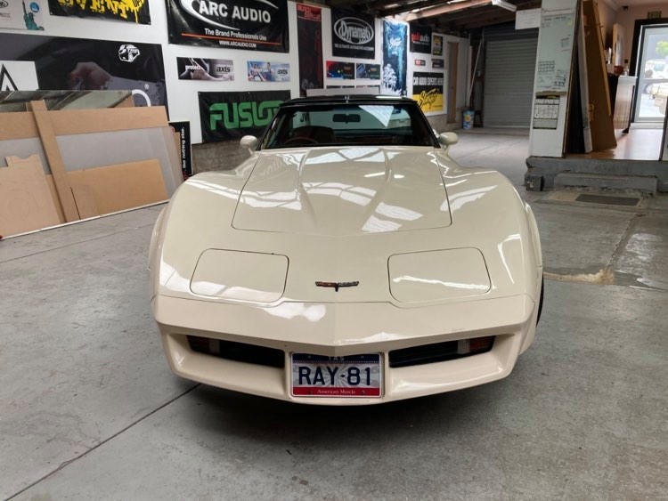 1981 Chevrolet CORVETTE STINGRAY Dubai Export