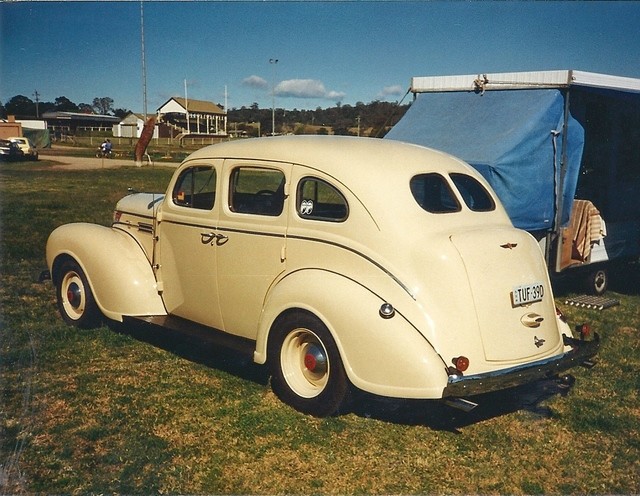 1939 Dodge d12