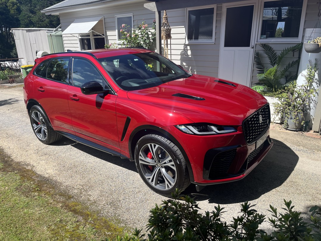 2024 Jaguar SVR F-Pace