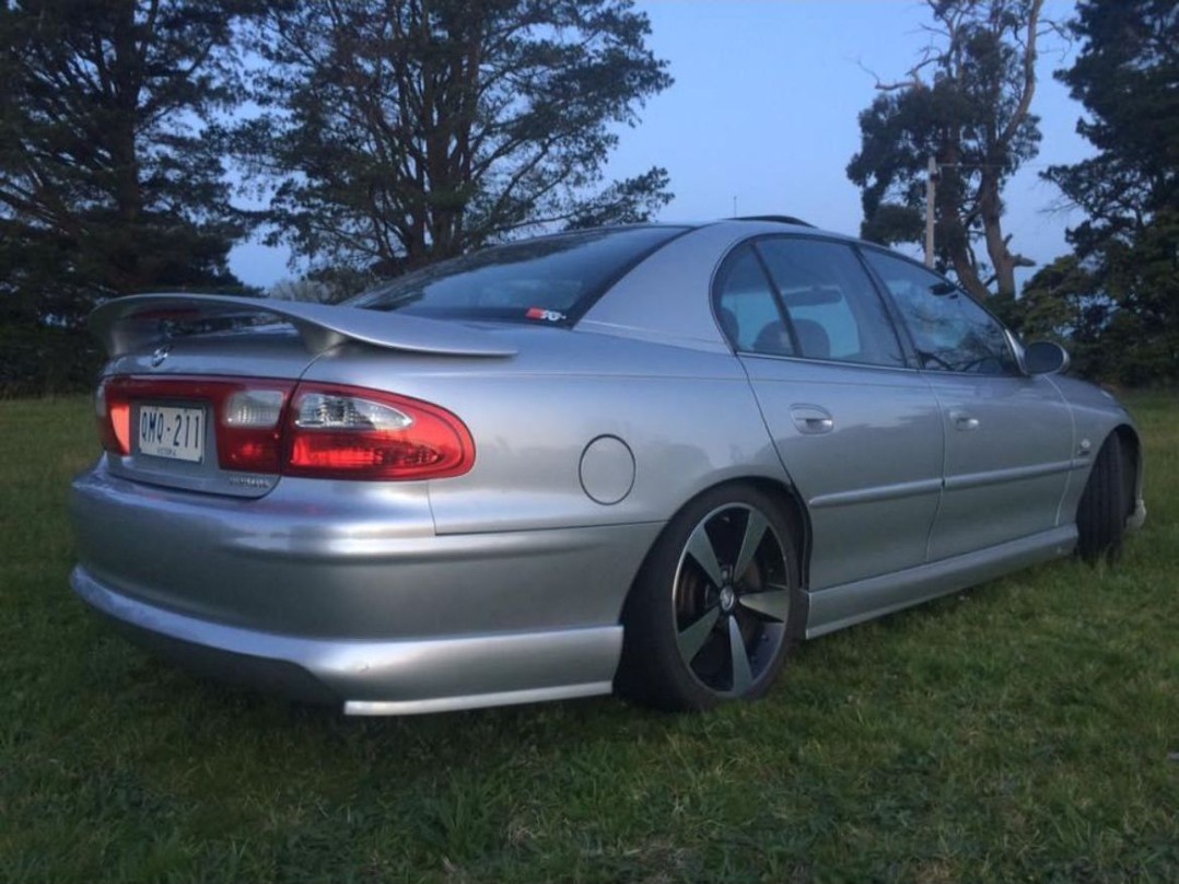 2000 Holden BERLINA