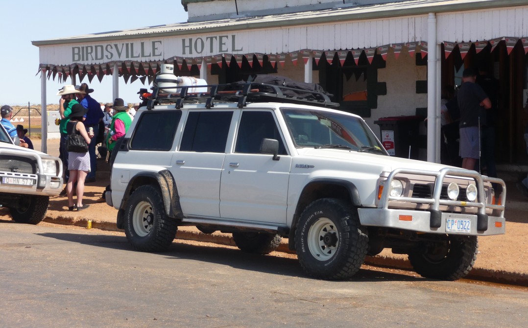 1989 Nissan PATROL (4x4)